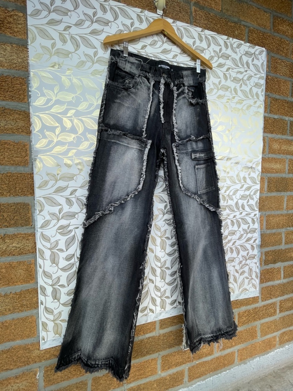 No/Faith Studios Distressed Heavy Flared Denim Jeans - Frayed Gray Wash M — image 4 of 8